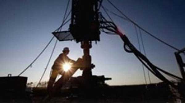 Imperial Oil reports net income of $749 million in quarter